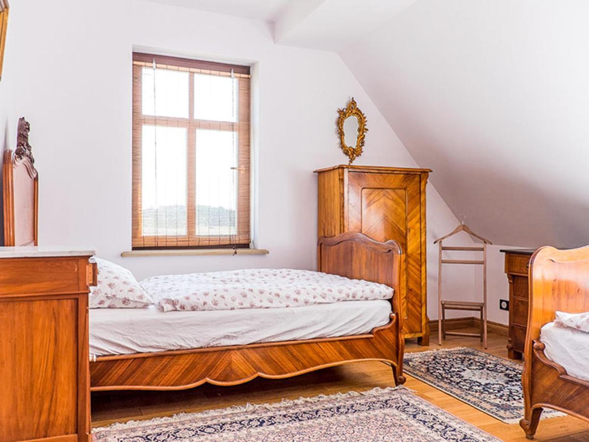 Dwor Gogolewo Nad Warta Bed & Breakfast Ksiaz Wielkopolski ภายนอก รูปภาพ