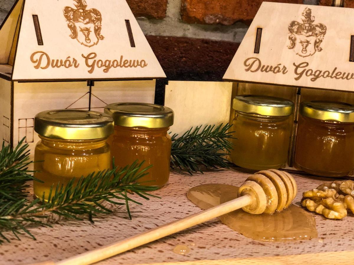 Dwor Gogolewo Nad Warta Bed & Breakfast Ksiaz Wielkopolski ภายนอก รูปภาพ