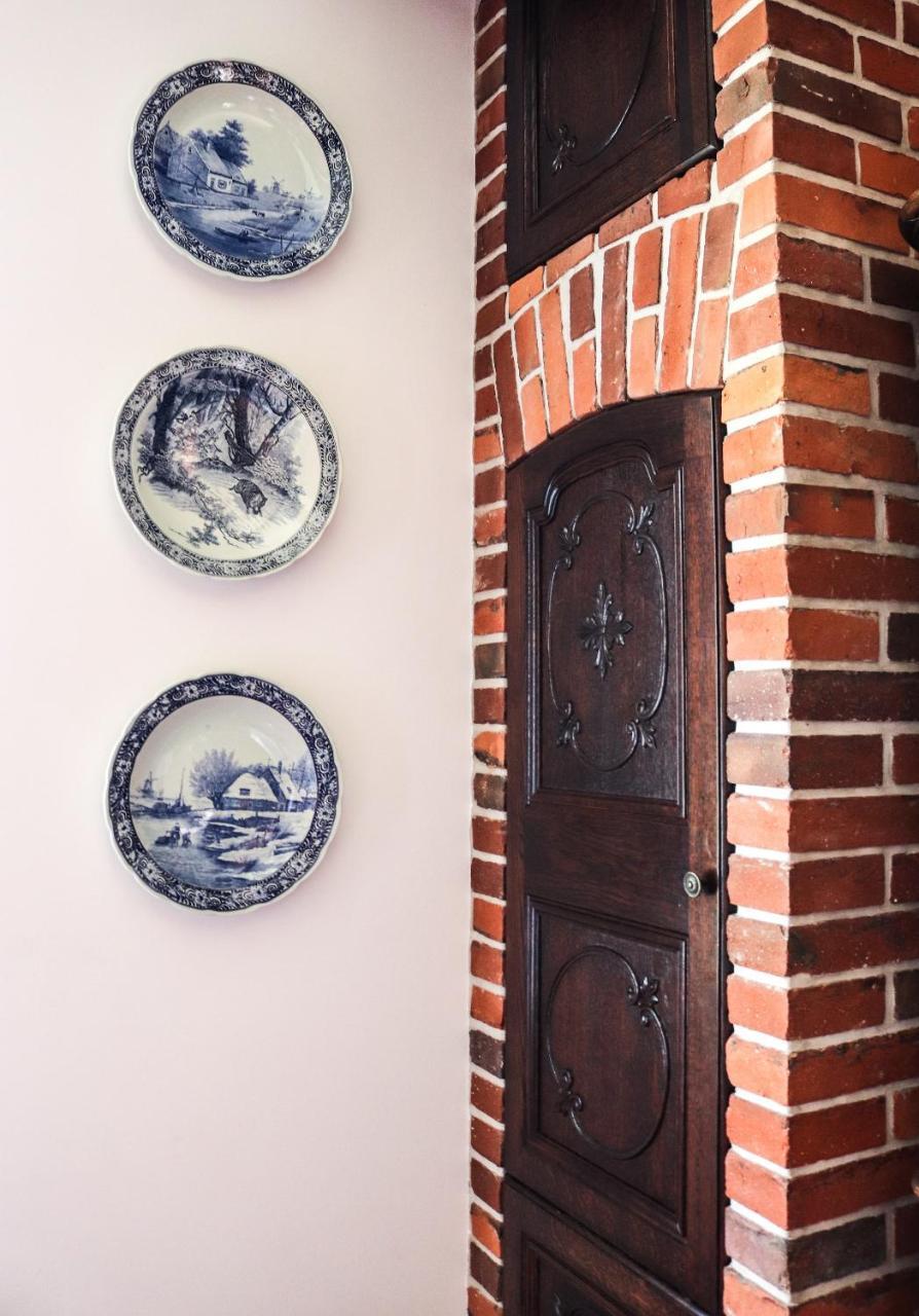 Dwor Gogolewo Nad Warta Bed & Breakfast Ksiaz Wielkopolski ภายนอก รูปภาพ